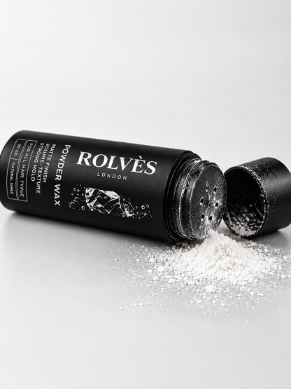 ROLVES Power Wax 30 g, açık kapaklı şişe ve beyaz pudra dokusu